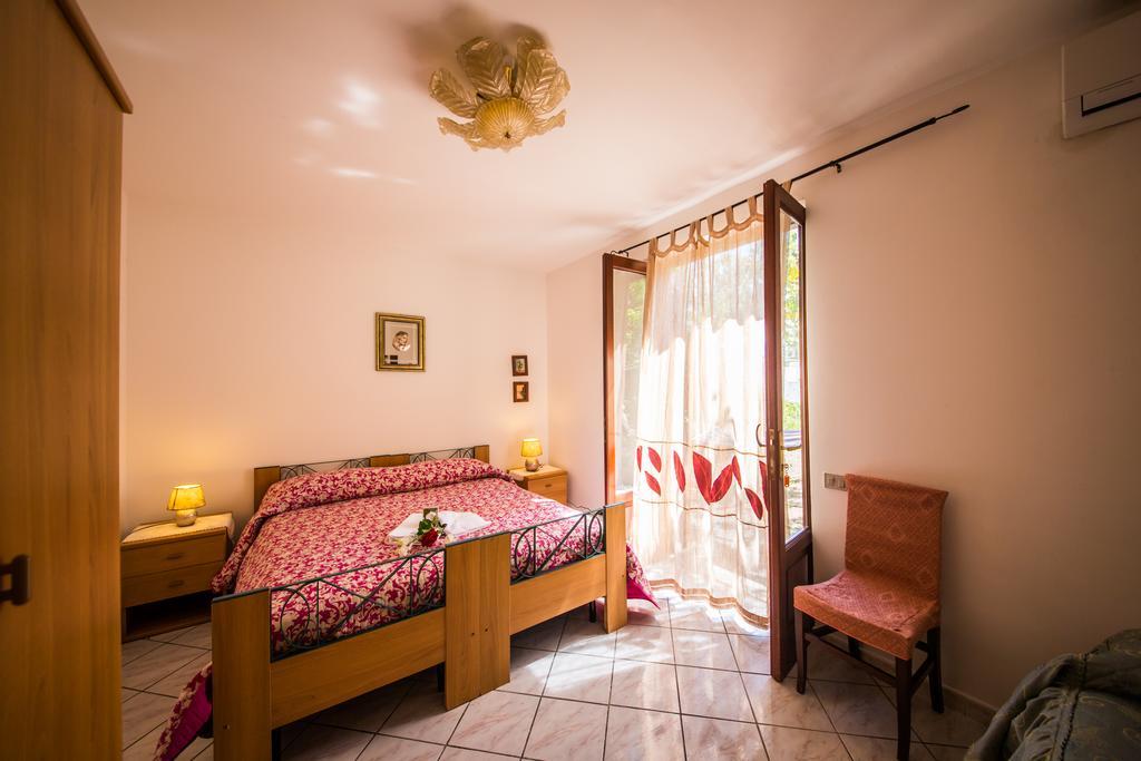 Bed and Breakfast Casa Papiro Lipari  Exterior foto